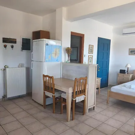Spacious With Big Kitchen And Sea View! * Ampelas