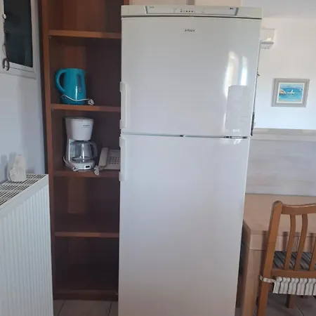 Spacious With Big Kitchen And Sea View! Ampelas